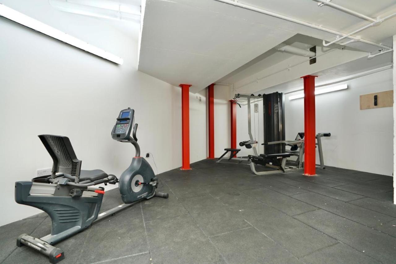 Two Bedroom - Central Peterborough Apartment - Bayard Apartments 외부 사진